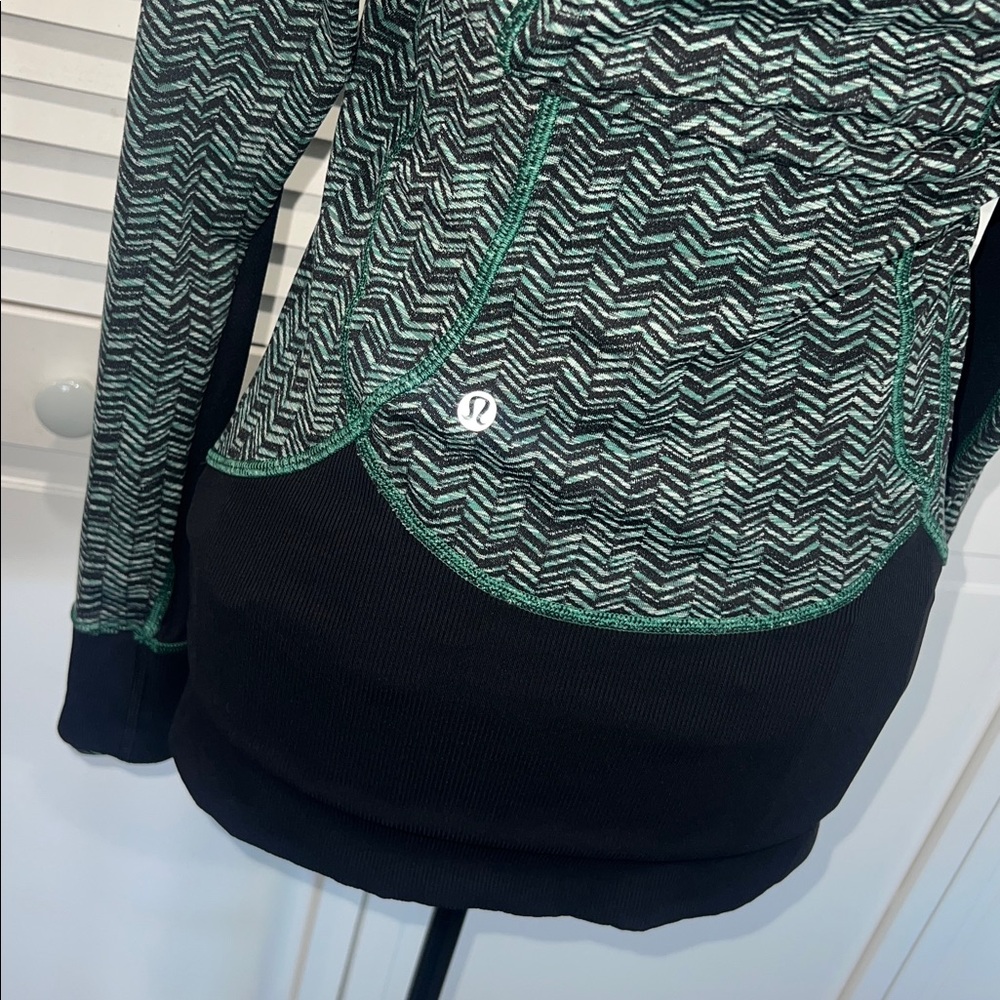 Lululemon Daily Practice Jacket Irregular Spacebone Sea Mist Deep Green / Black - Picture 12 of 16